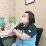 スタッフ同士はもちろん、患者さんとの仲の良さも自慢です。